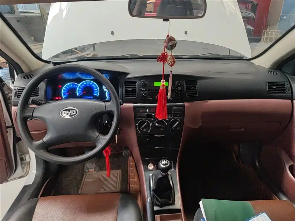 BYD F3 2012 Energy-saving Edition 1.5L Manual Comfort фото 6
