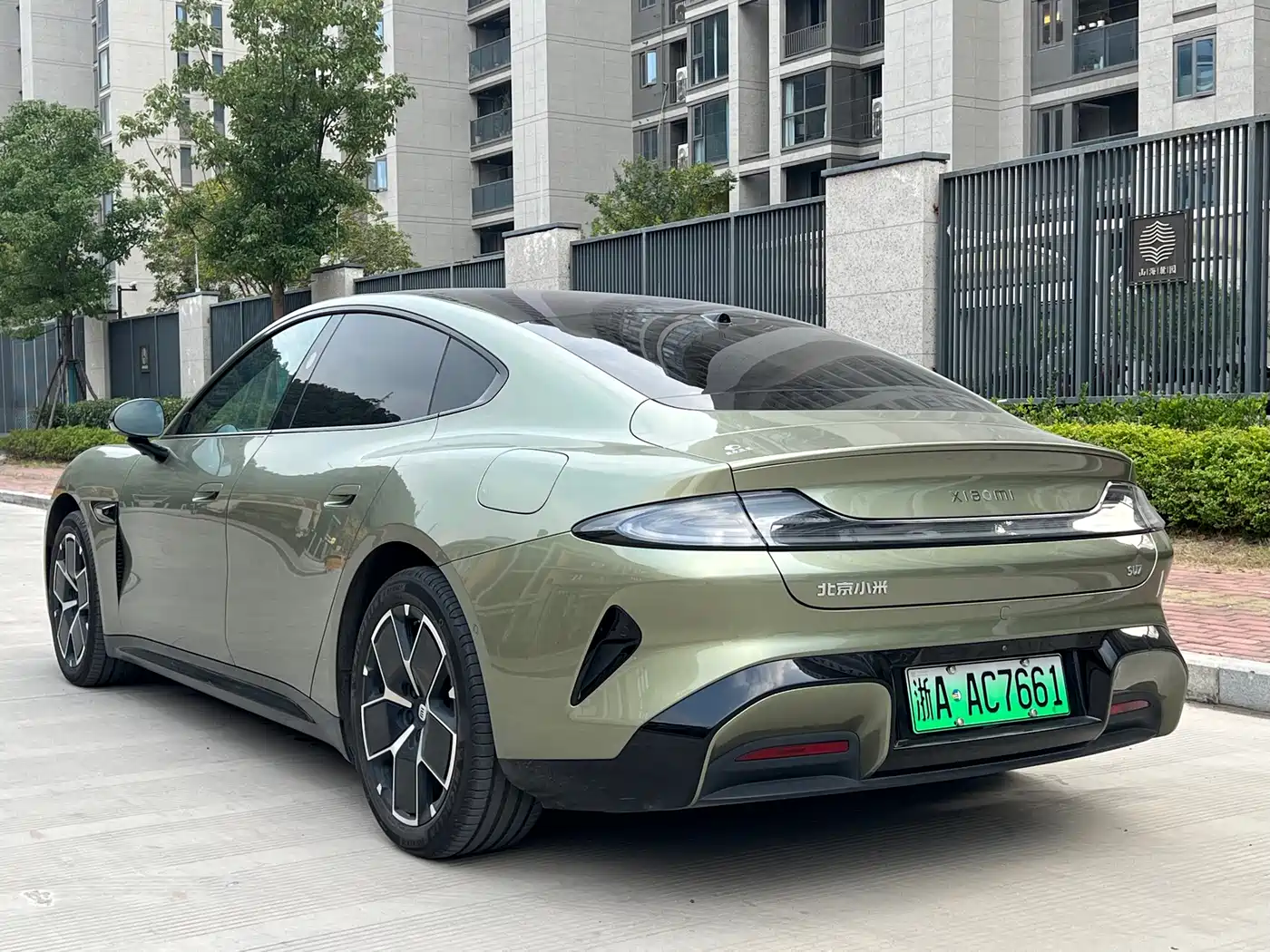 XIAOMI CAR XIAOMI SU7