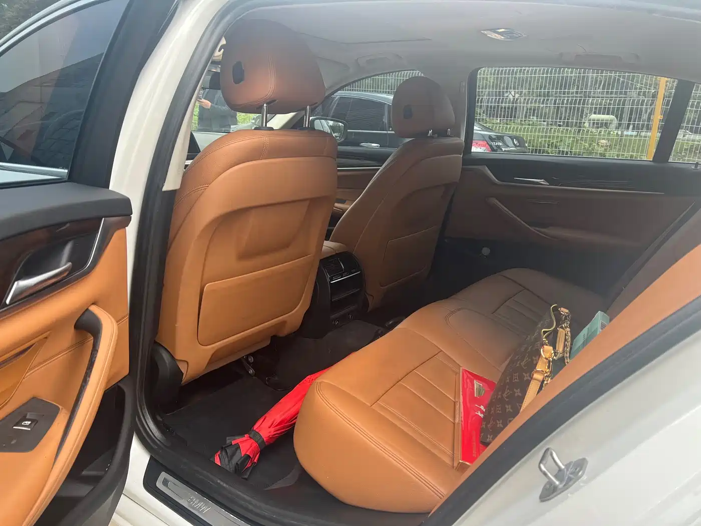 BMW 5 Series 2018 528Li Launch Special Edition фото 6