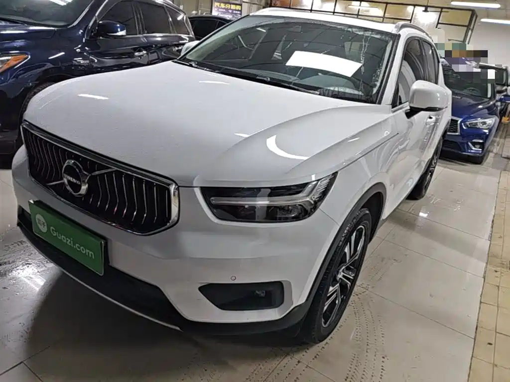 Volvo XC40 2021 T4 AWD Smart Luxury Edition