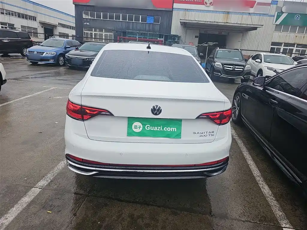 Volkswagen Sagitar 2025 300TSI DSG Surpass Edition фото 6