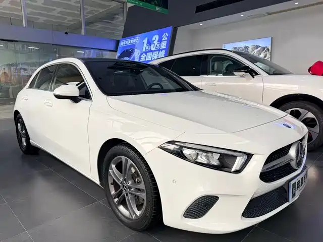 MERCEDES-BENZ A CLASS