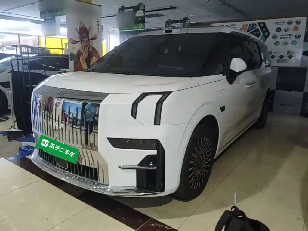 ZEEKR 009 2024 6-Seat Executive AWD Version 140kWh