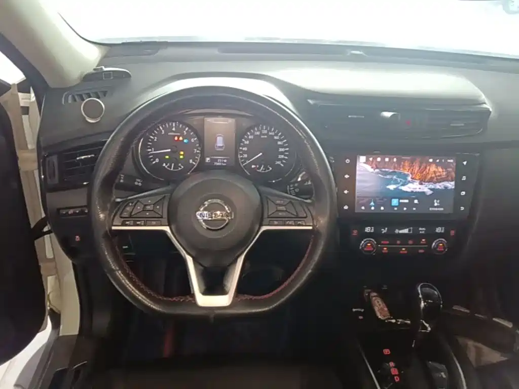 Nissan X-Trail, миниатюра 7