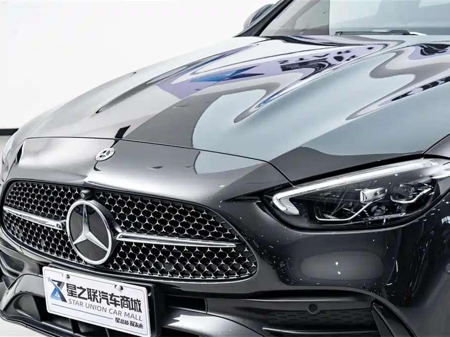 Mercedes-Benz C-Class 2023 Facelift II C 260 L Night Edition фото 4
