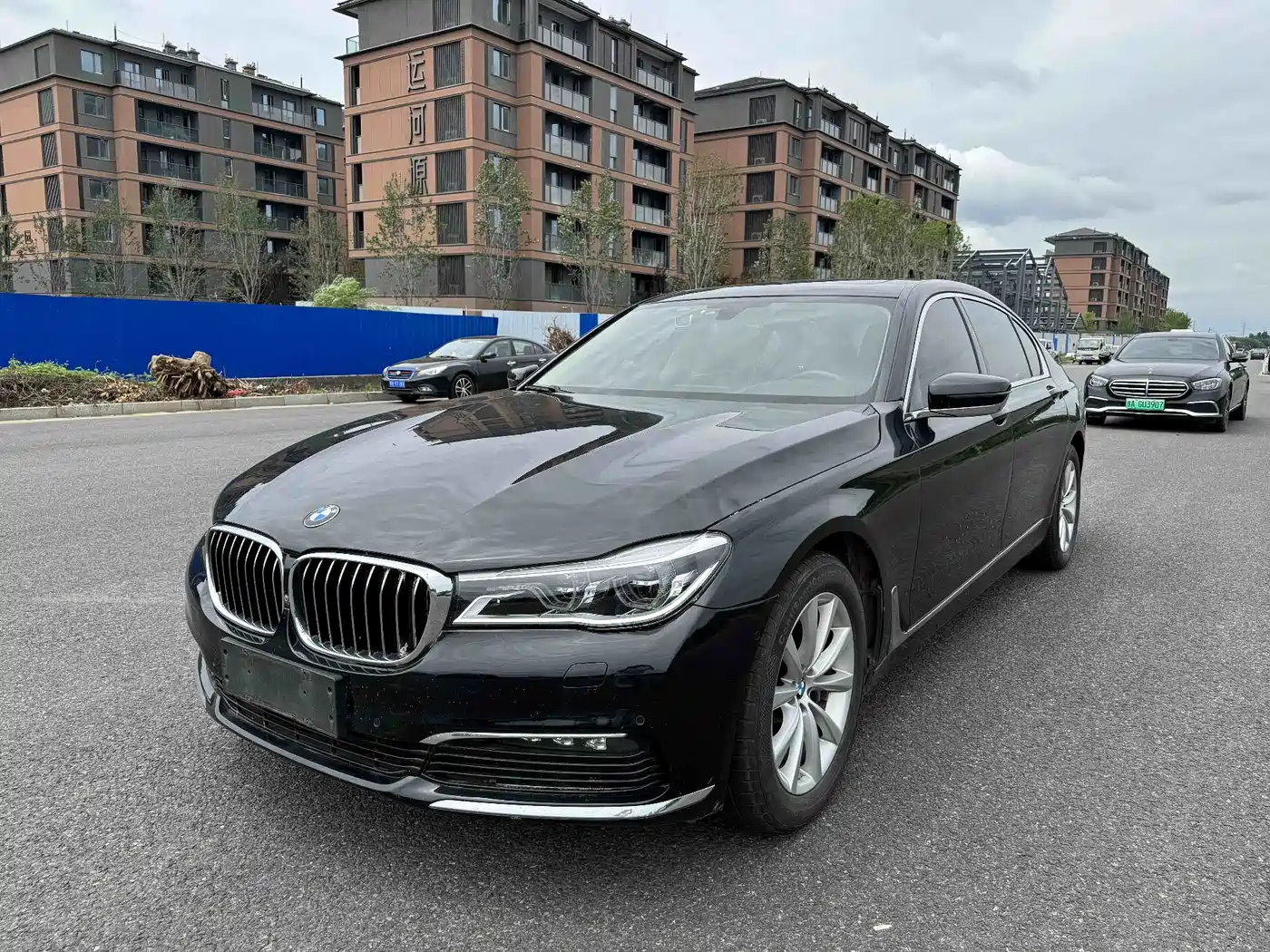 BMW 7 Series 2016 730Li Luxury