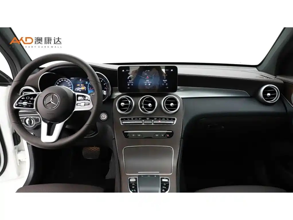 Mercedes-Benz GLC 2021 GLC 300 L 4MATIC Sporty фото 5