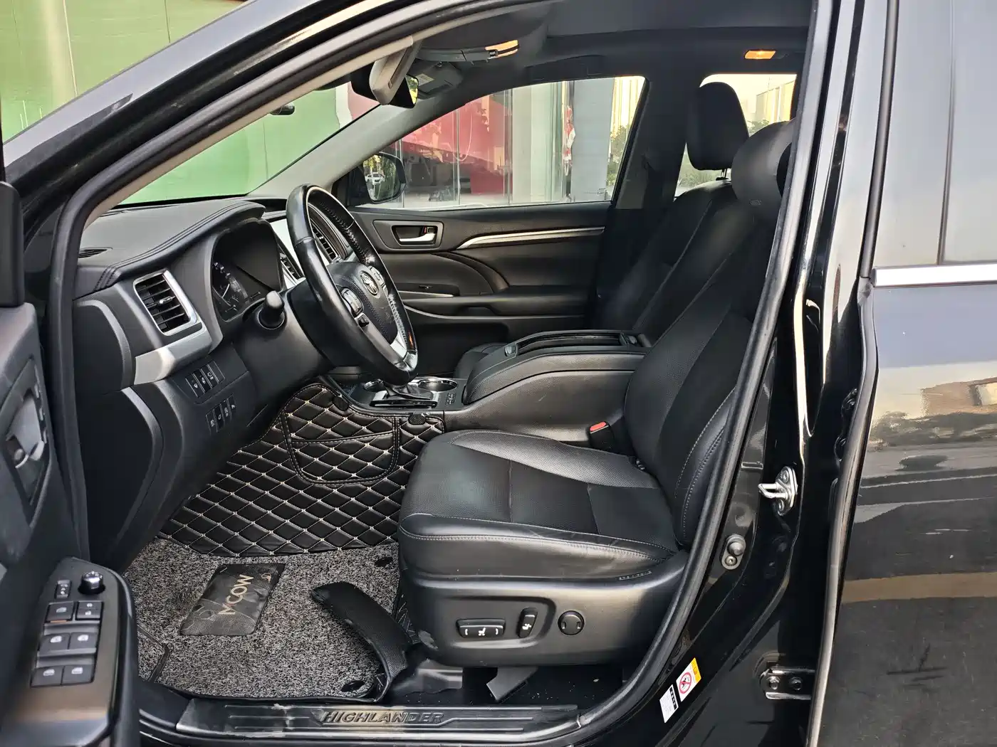 Toyota Highlander 2018 2.0T 4WD Ultimate 7-seater (China V) фото 5