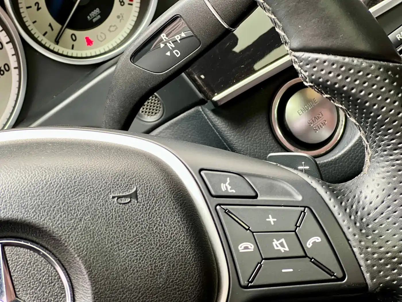 Mercedes-Benz E-Class 2015 E 320 L Sport 4MATIC фото 17