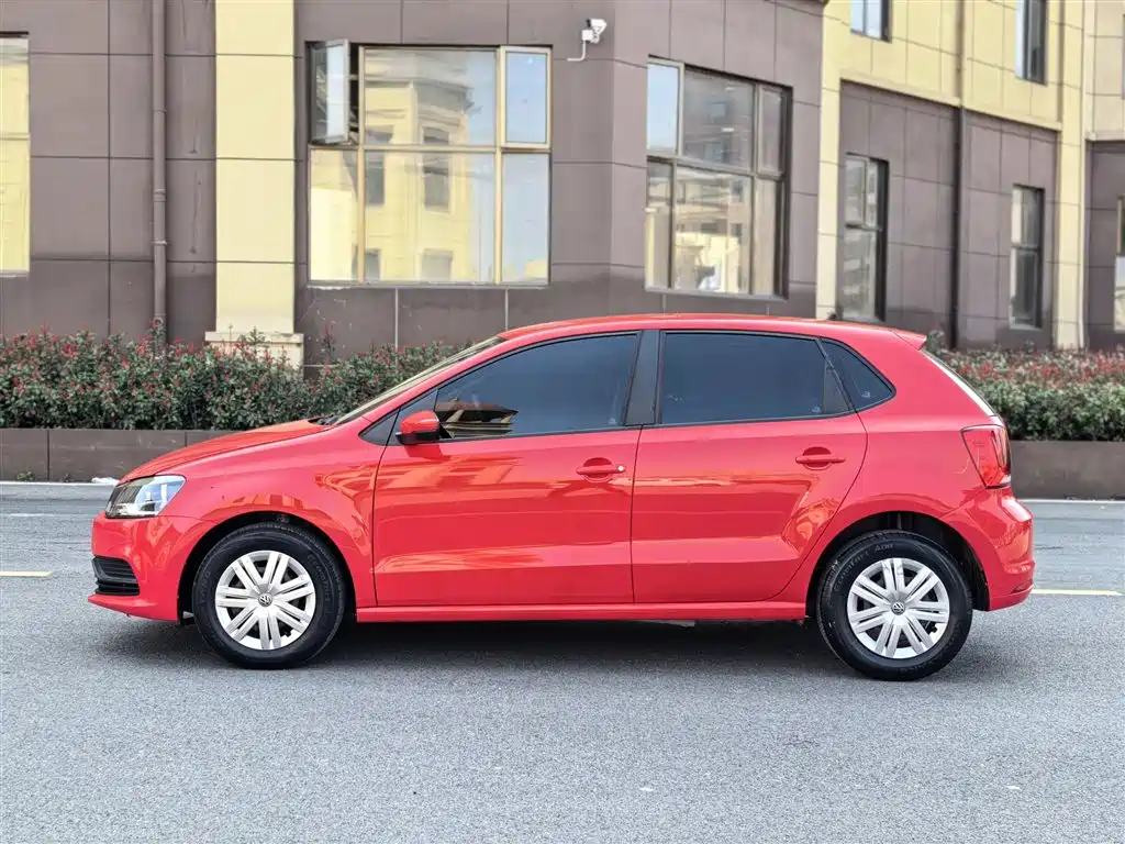 Volkswagen Polo 2018 1.5L Auto Safe Drive фото 23