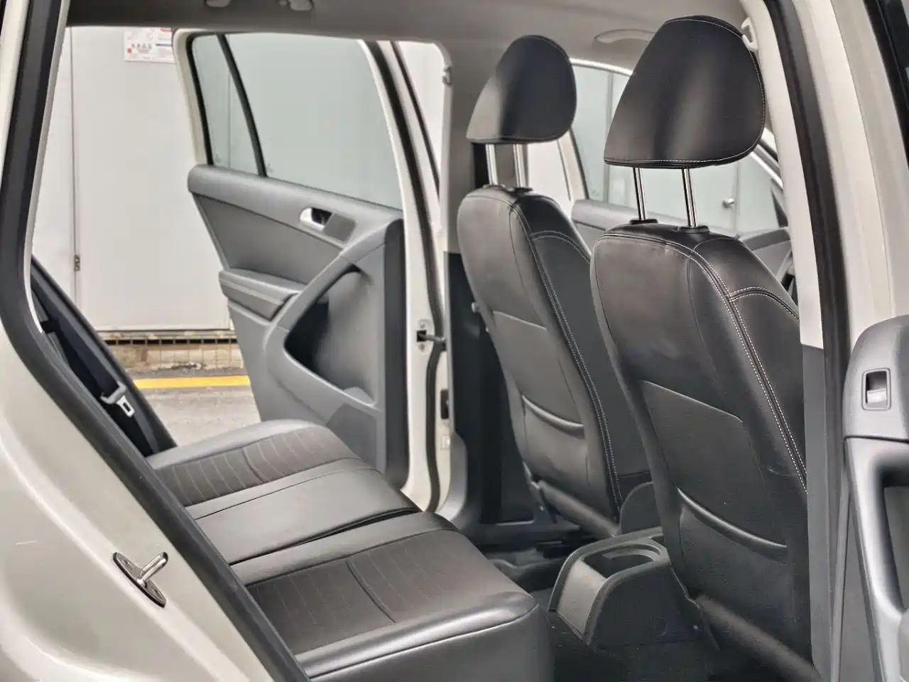 Volkswagen Tiguan 2016 Model 300TSI Automatic 2WD Trend Edition фото 9