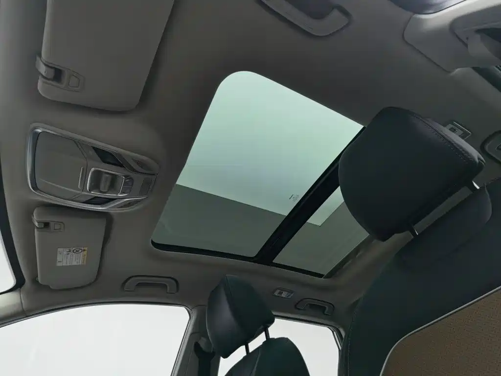Geely Binyue 2019 2019 260T DCT Ranger China VI