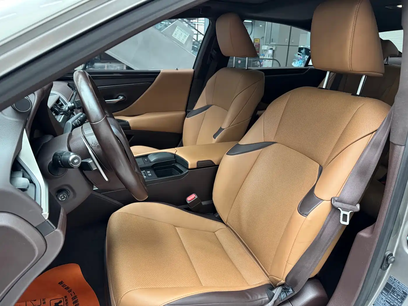 Lexus ES 2020 Model 300h Excellence Edition фото 11