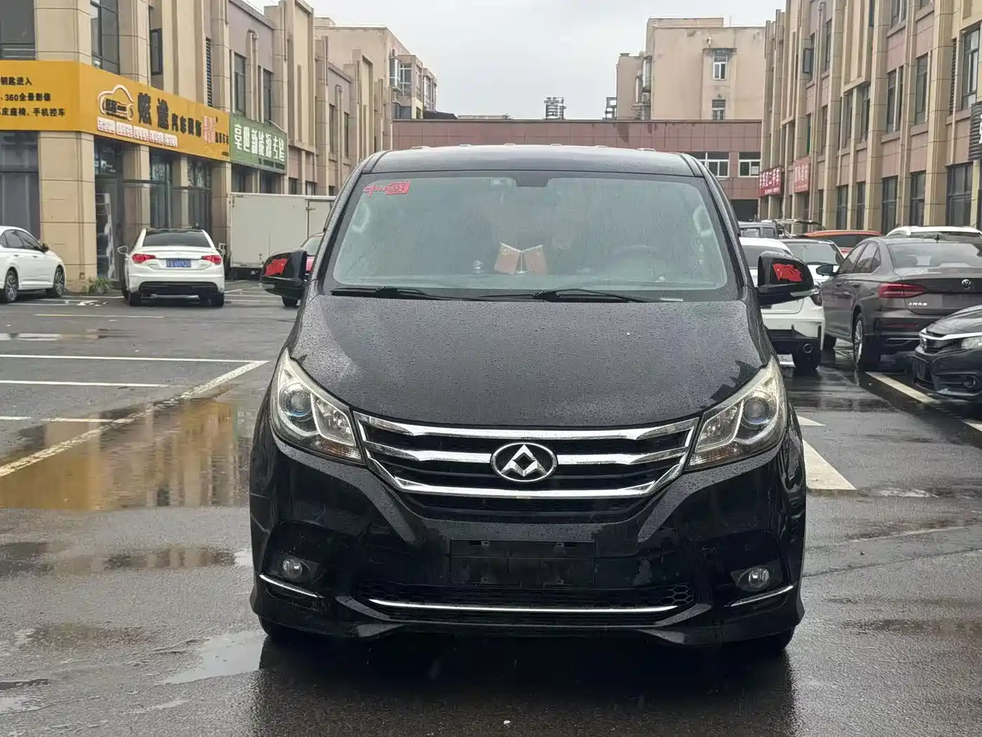 SAIC Maxus Maxus G10 2019 2018 PLUS 1.9T Manual Elite Edition Diesel