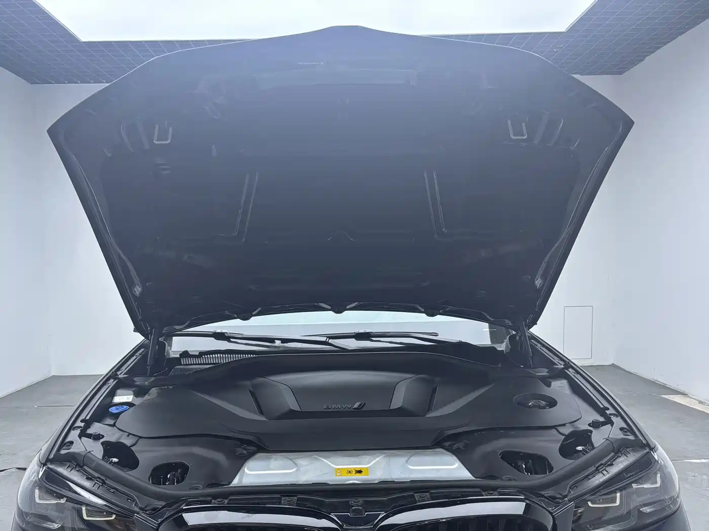 BMW iX3 2025 2024 Innovation Leader