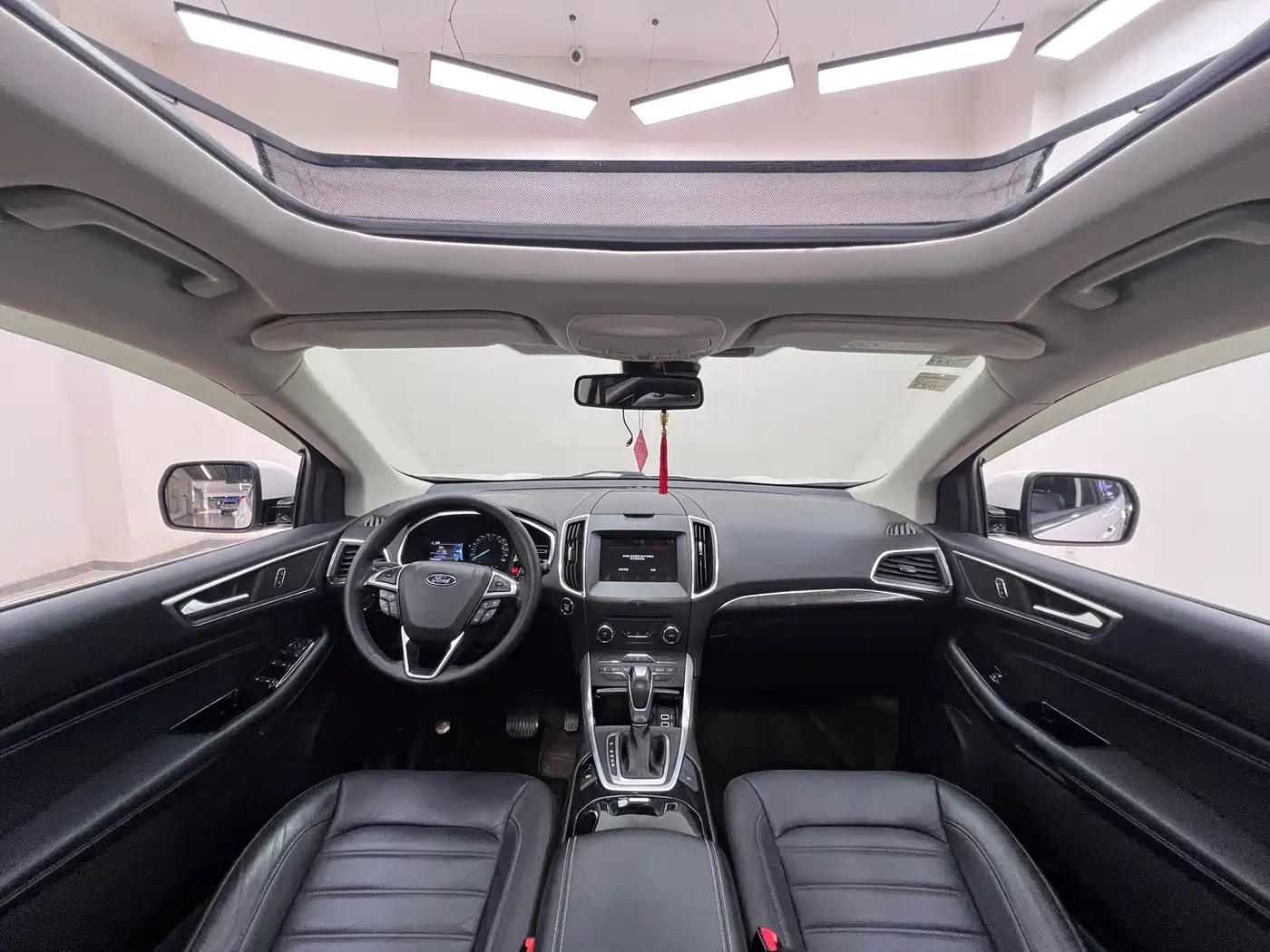 Ford Edge 2019 2018 EcoBoost 245 FWD Luxury 7-seater China V