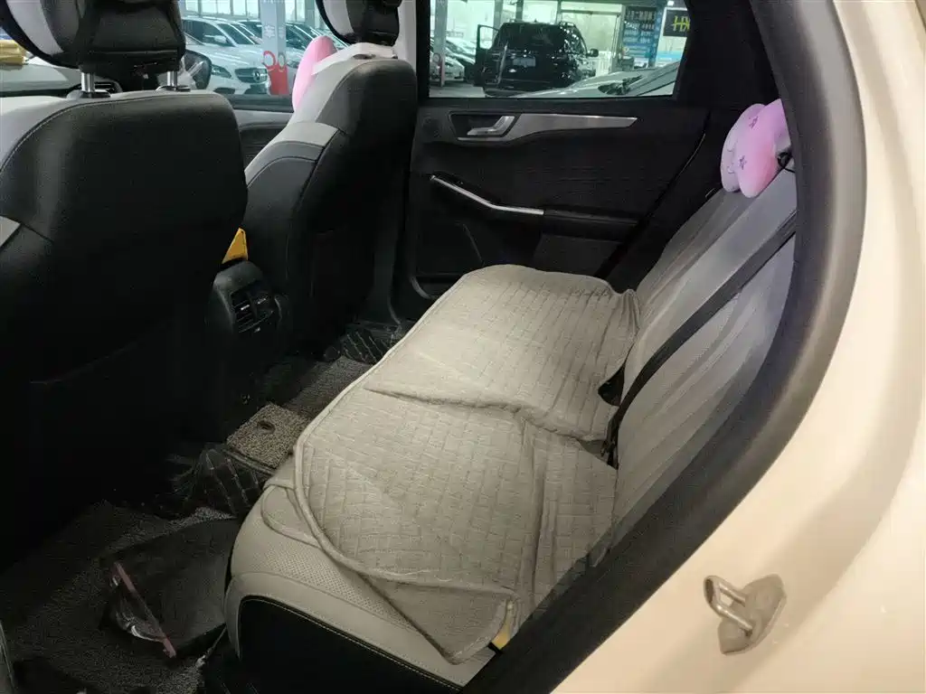 Ford Escape 2021 2020 EcoBoost 245 2WD Premium Edition
