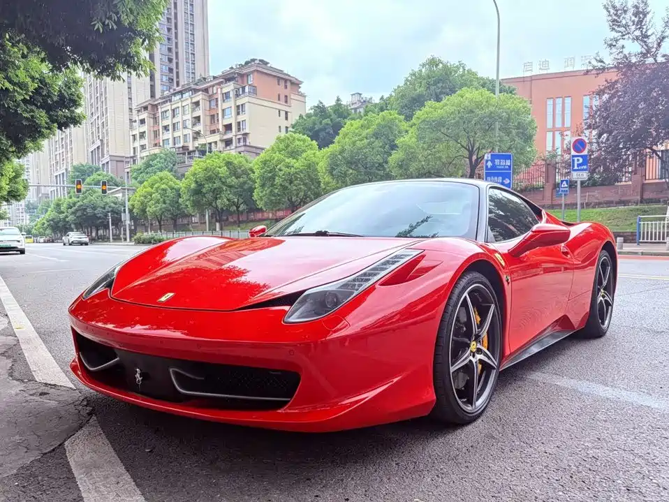Ferrari 458 2013 2011 4.5L Italia