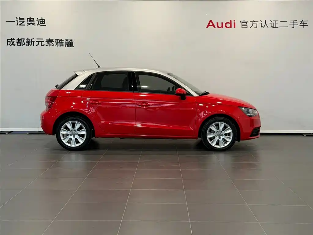 Audi A1 2014 30 TFSI Sportback Fashion фото 3