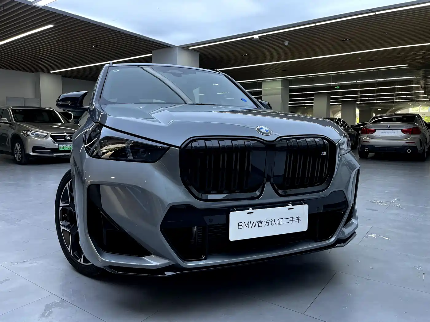 BMW X1 M35Li 2024 M35Li фото 4