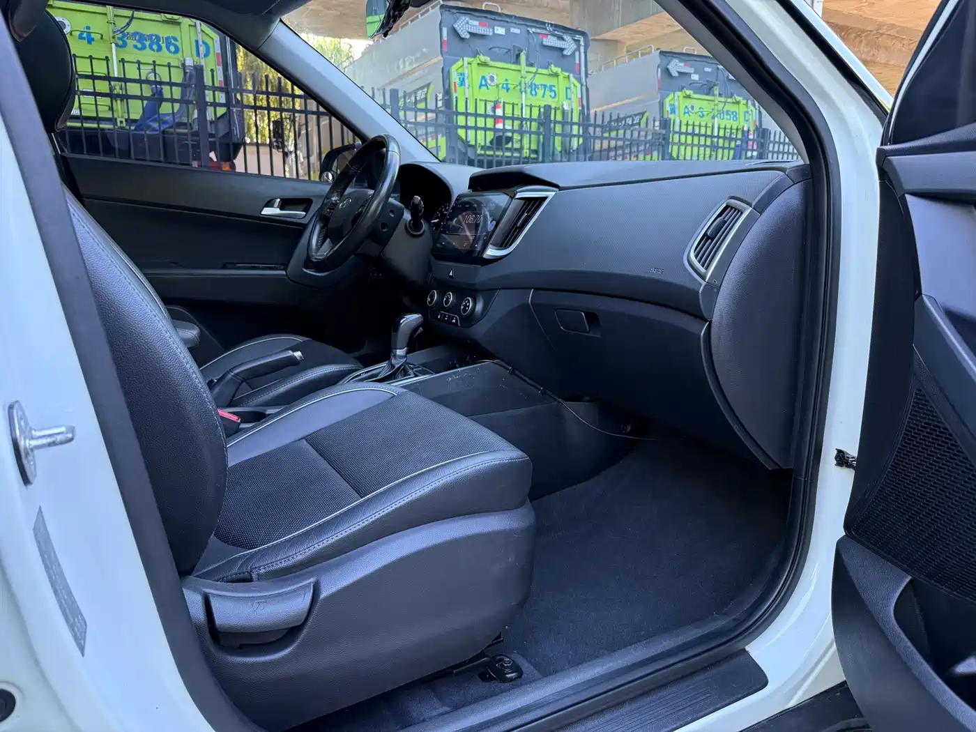 Hyundai Beijing Hyundai ix25 2015 1.6L Automatic 2WD Smart GLS фото 9
