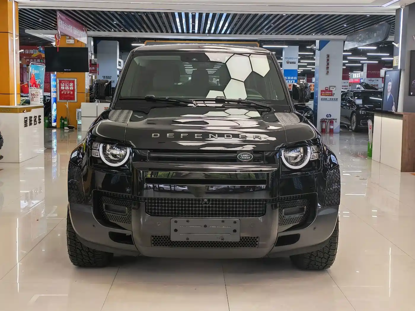 Land Rover Defender 2025 2024 90 2.0T P300 S
