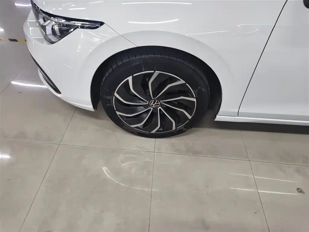 Volkswagen Golf 2021 280TSI DSG Pro фото 23