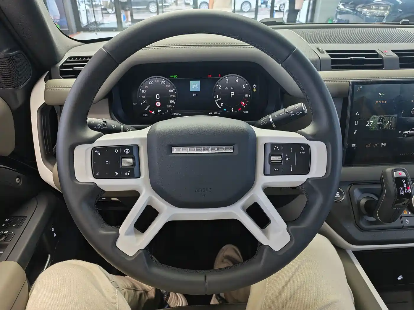 Land Rover Defender 2025 2024 90 2.0T P300 S