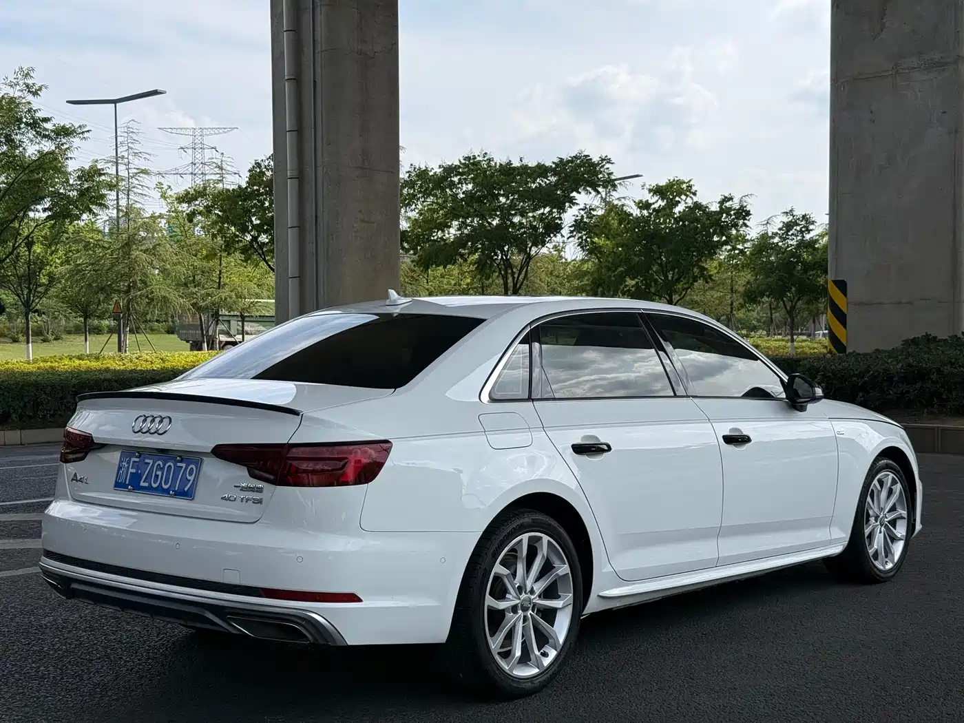 Audi A4L 2019 40 TFSI Fashion (China V) фото 5