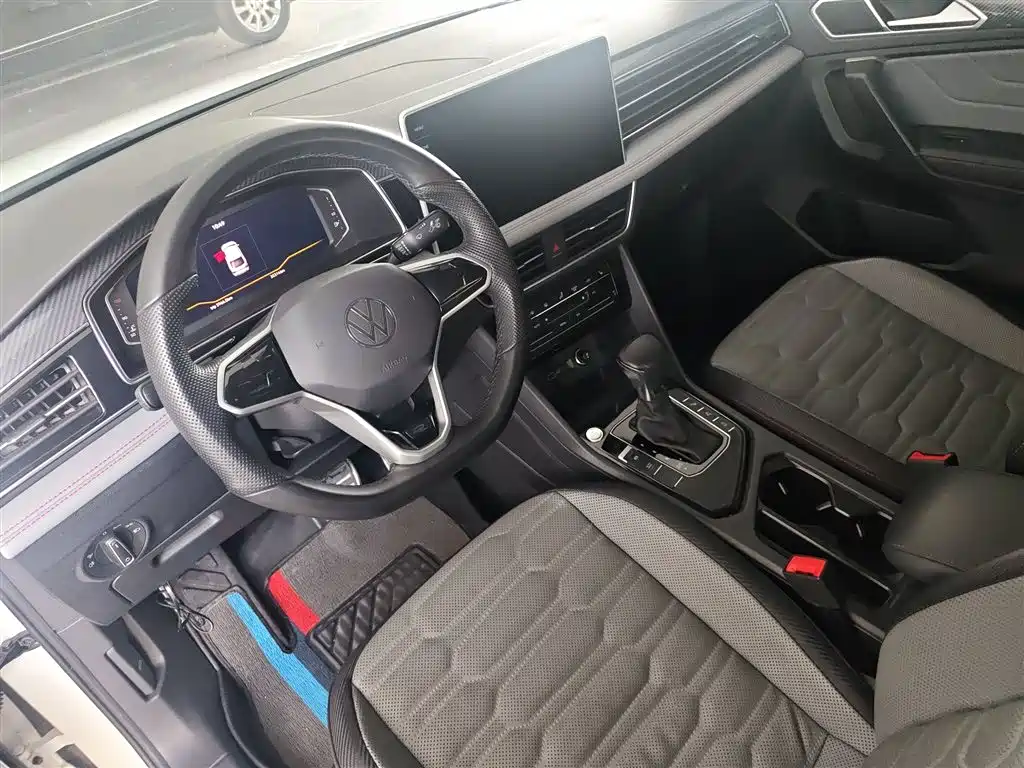 Volkswagen Tiguan X 2022 330TSI 2WD Flagship Edition фото 11
