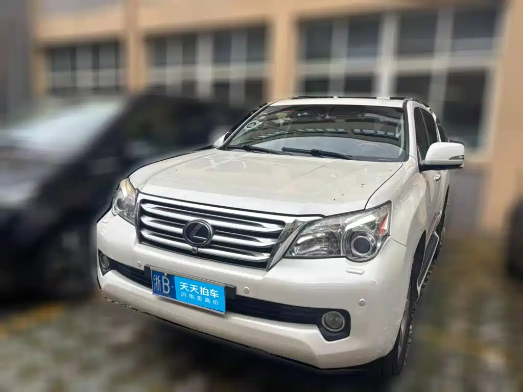 Фото 1 - Lexus GX