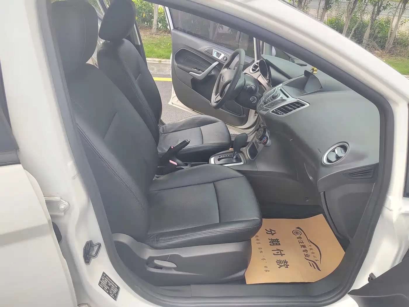 Ford Fiesta 2015 2013 Hatchback 1.5L Automatic Fashion