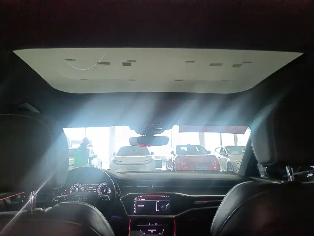 Audi A6L 2021 45 TFSI Exclusive Sport фото 14