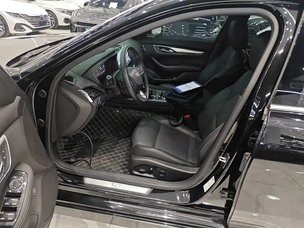 Cadillac CT5 2023 28T Luxury Style (Standard Edition) фото 15