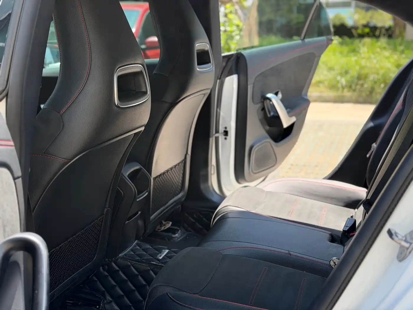 Mercedes-Benz CLA (Import) 2020 2020 CLA 200