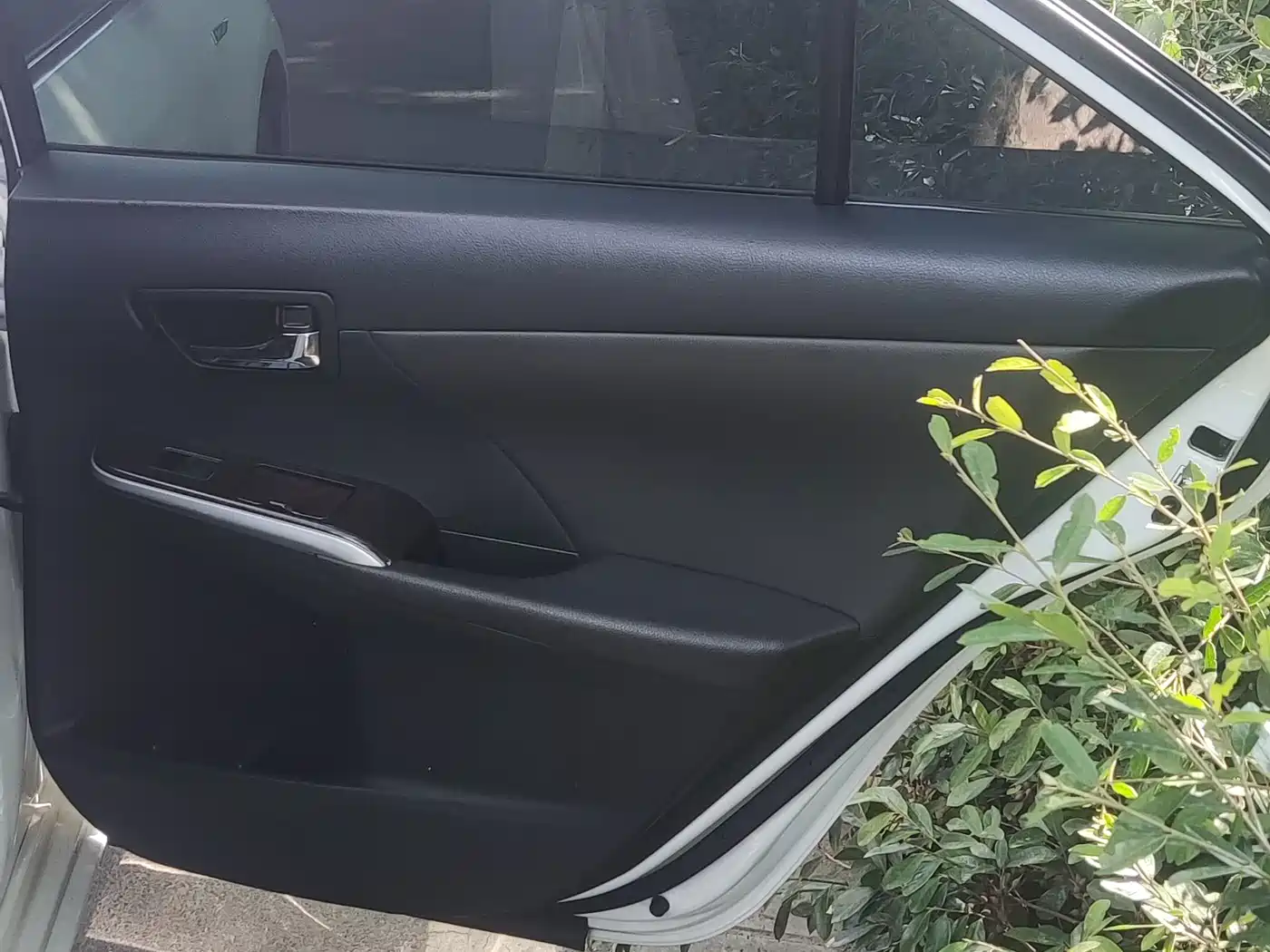 Photo 15 - Toyota Camry