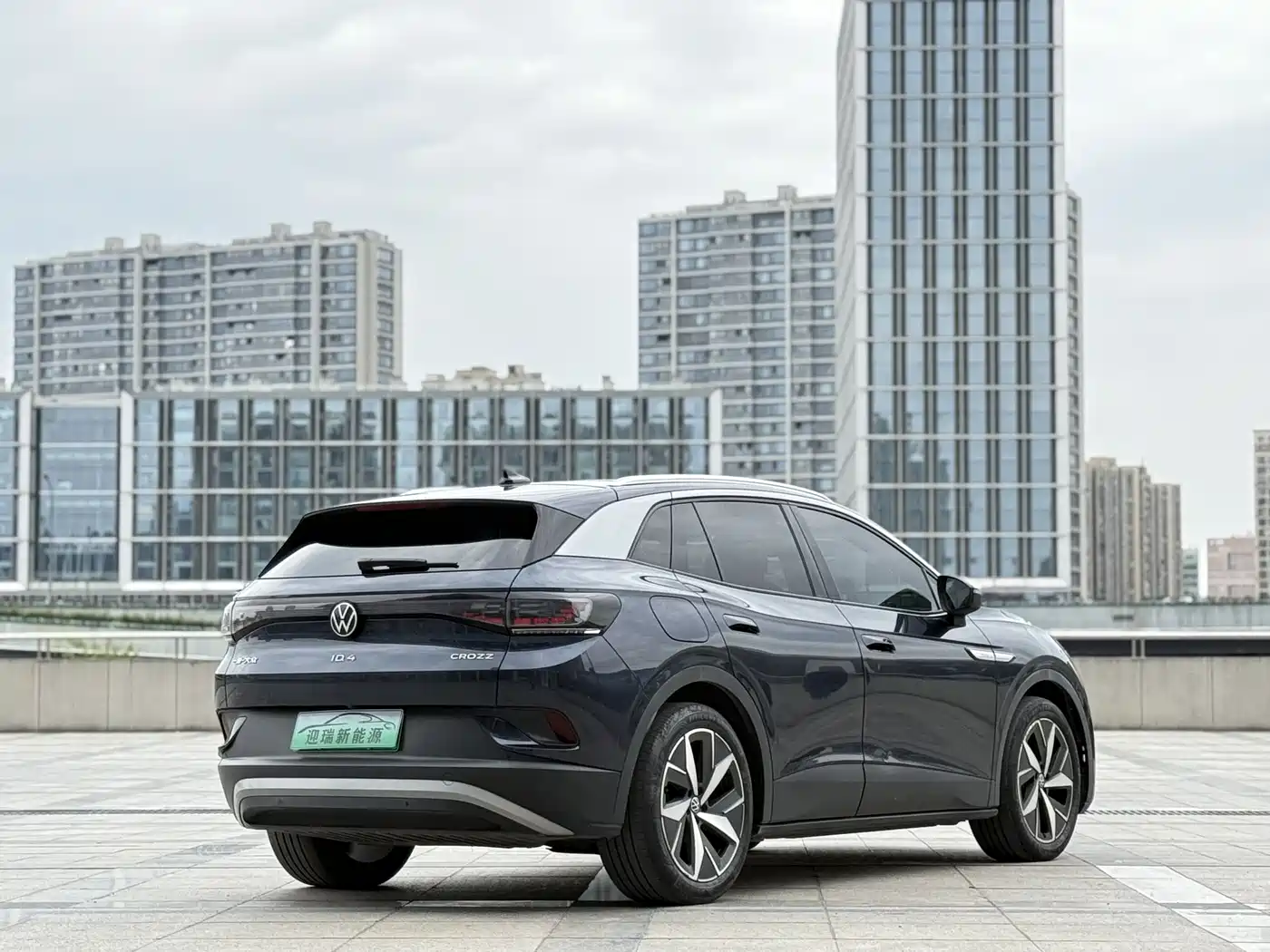 VOLKSWAGEN ID.4 CROZZ