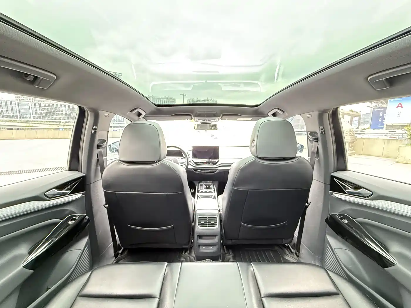 VOLKSWAGEN ID.4 CROZZ