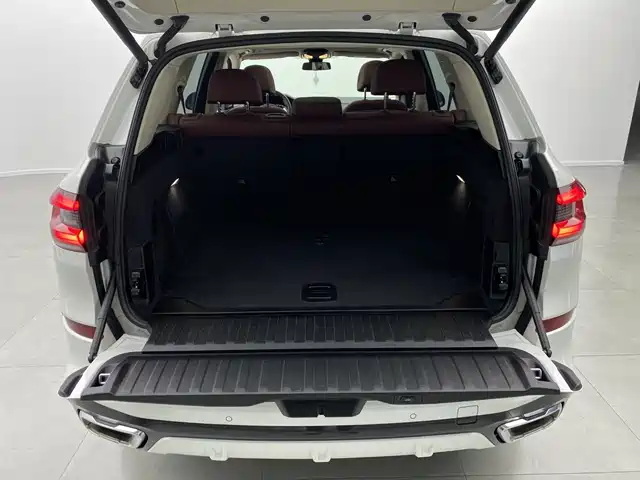 BMW X5 2022 Facelift xDrive 30Li Premium M Sport Package — фото 3