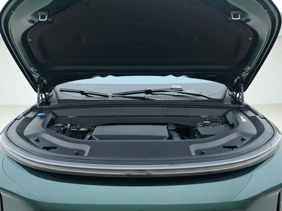 Li Auto Li L8 2025 2024 Model Ultra