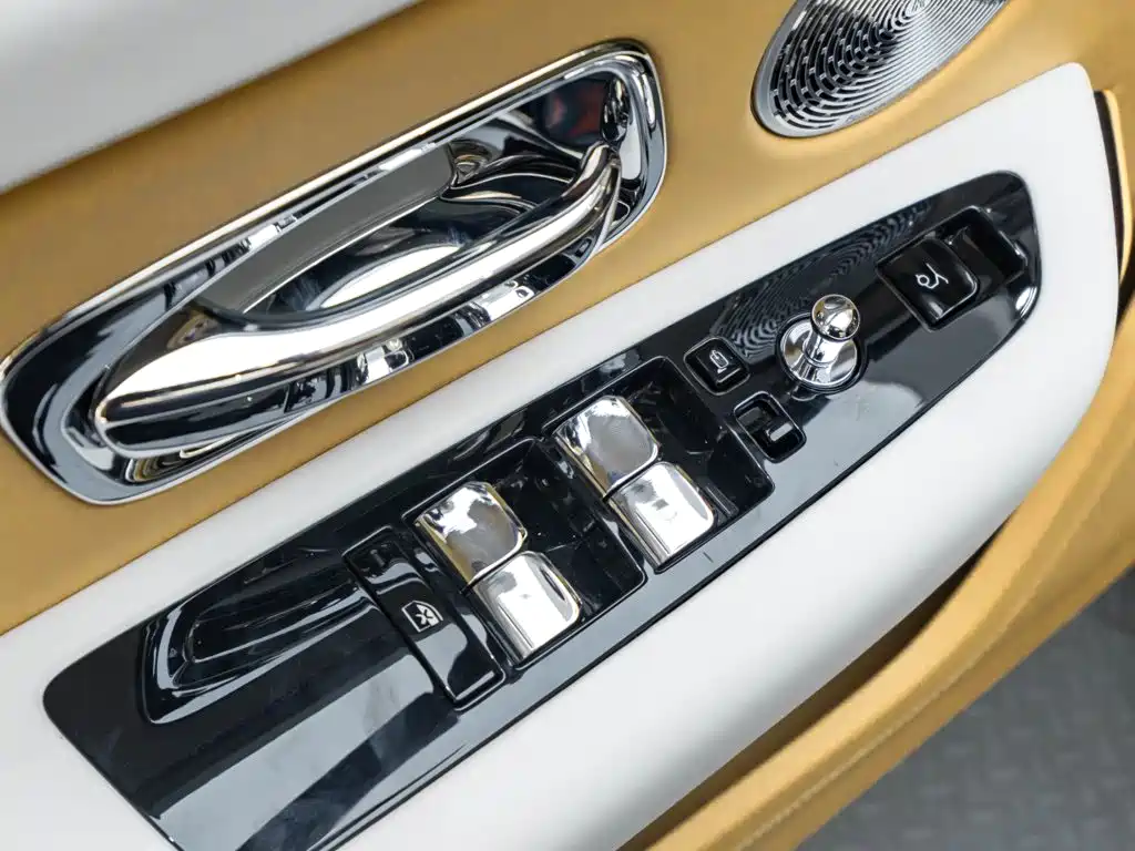 Rolls-Royce Cullinan 2020 2018 5-Seater Version