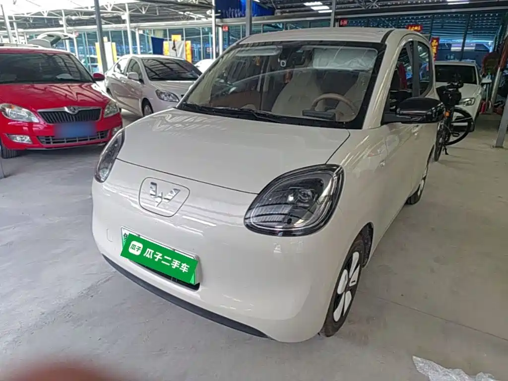 Wuling Motors Hongguang MINIEV 2025 4-Door Advanced