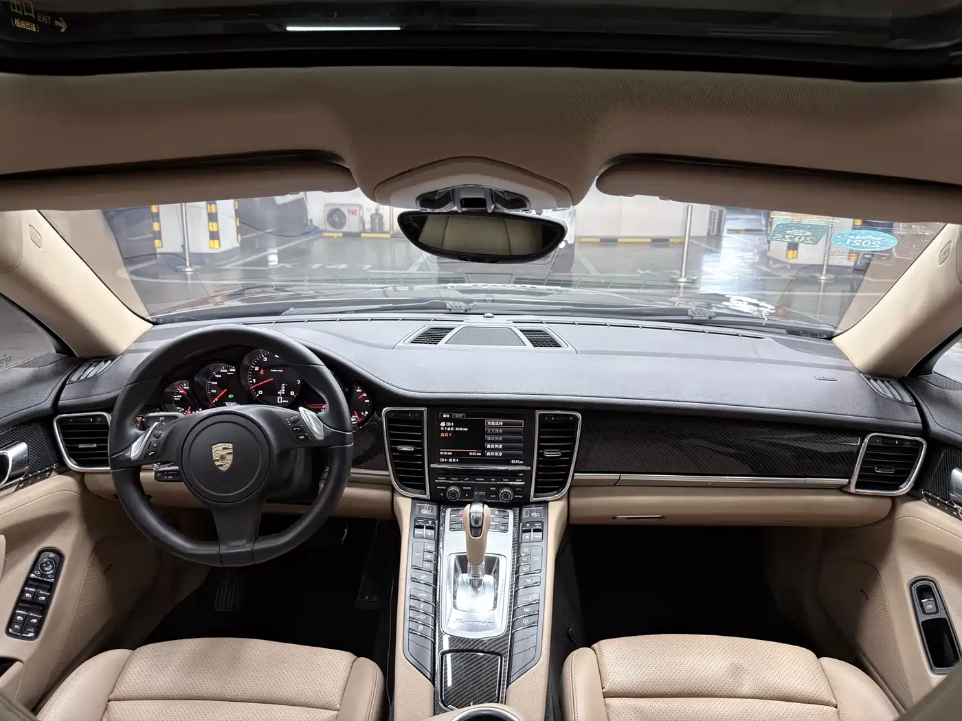 Porsche Panamera 2013 Panamera 4 Platinum Edition 3.6L фото 19