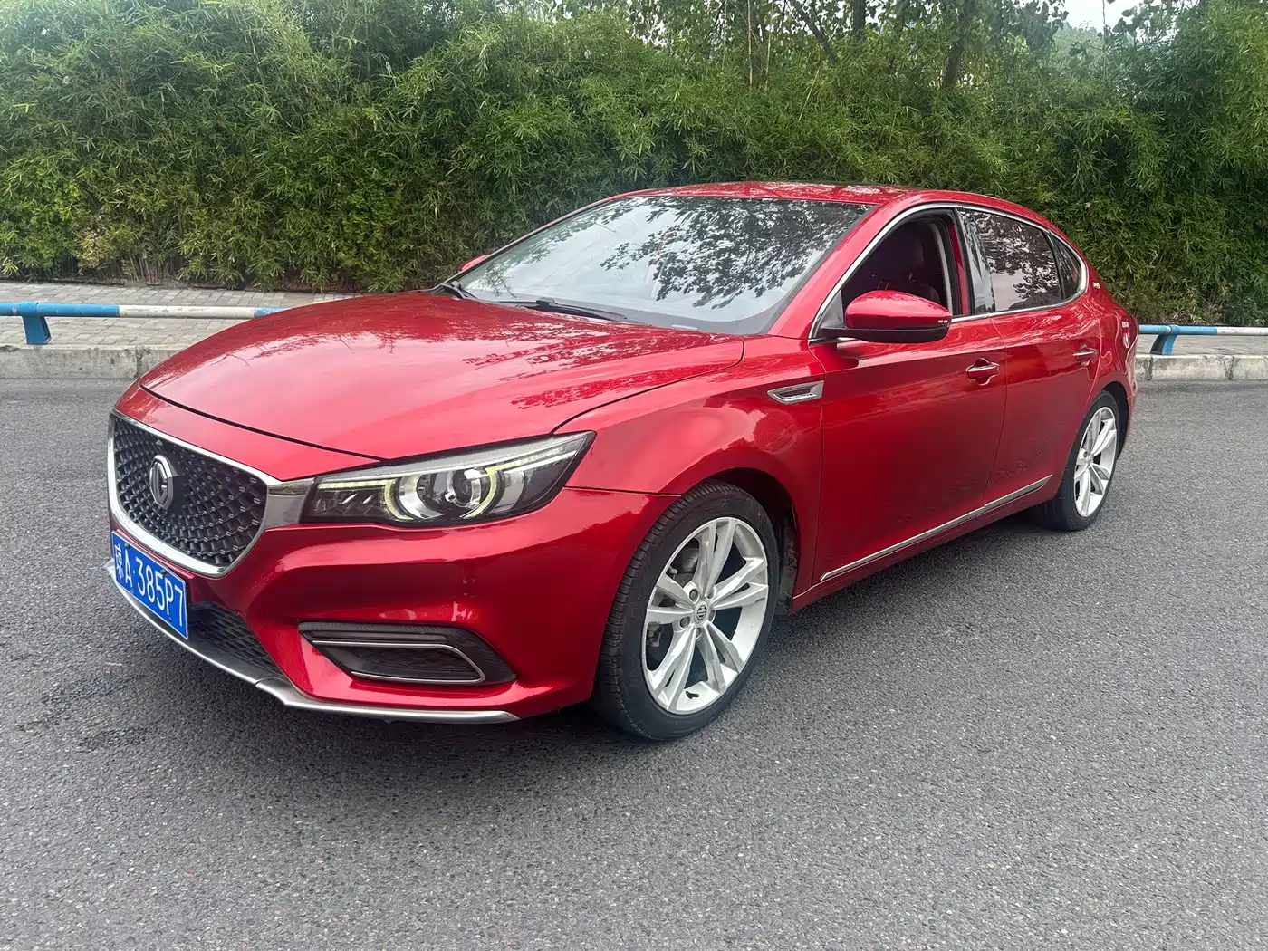 Photo 2 - MG MG6