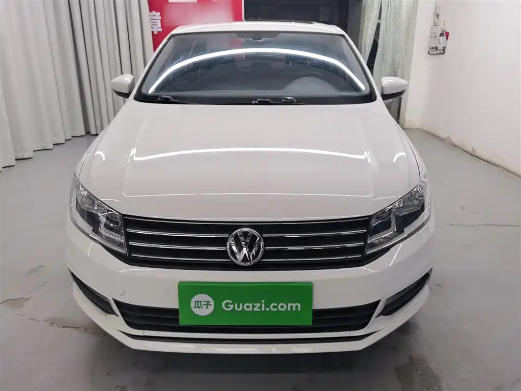 Volkswagen Santana 2019 1.5L Auto Comfort Edition China VI фото 3