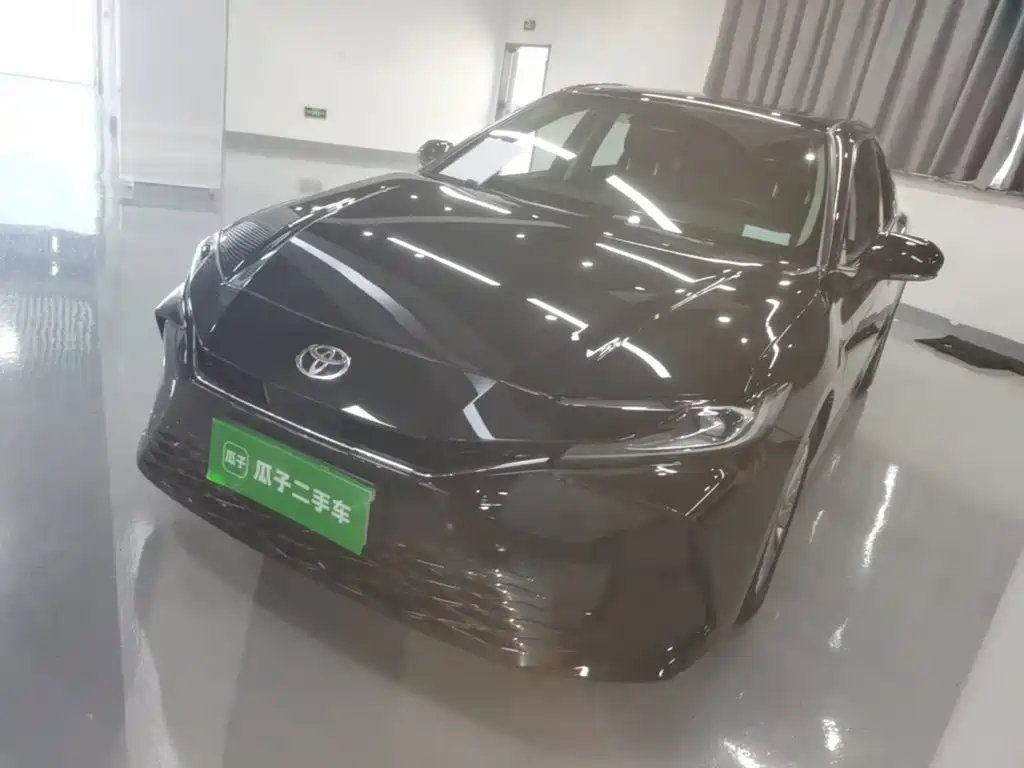 Toyota Camry 2025 2024 2.0GVP Luxury Edition