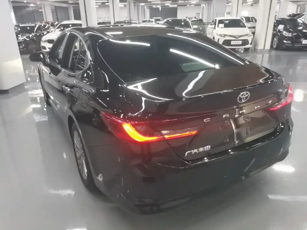 Toyota Camry 2025 2024 2.0GVP Luxury Edition
