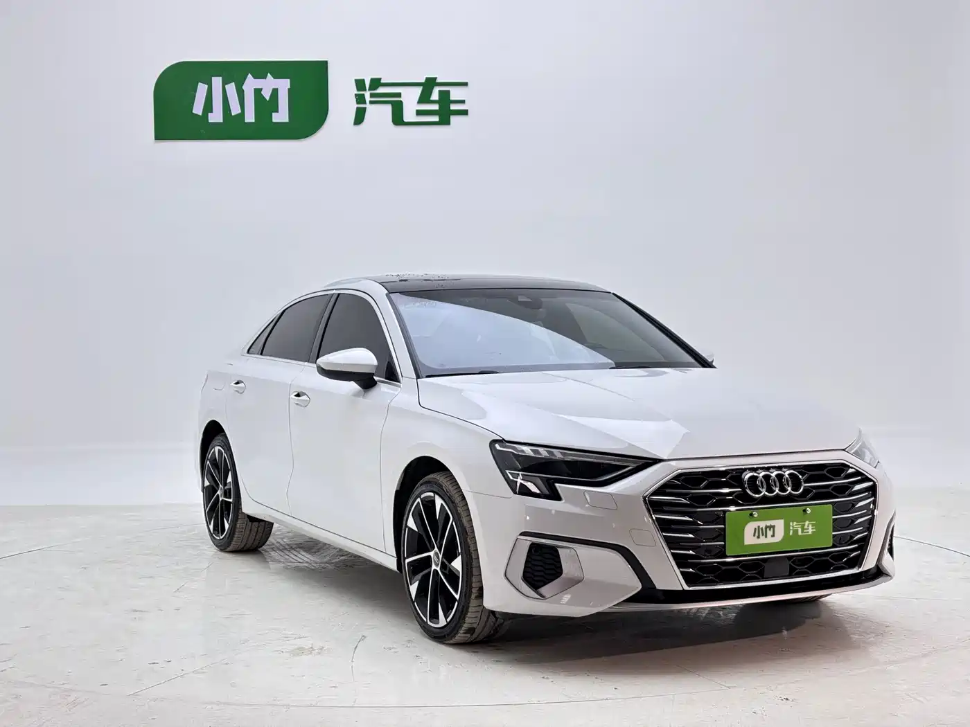 Photo 2 - Audi A3