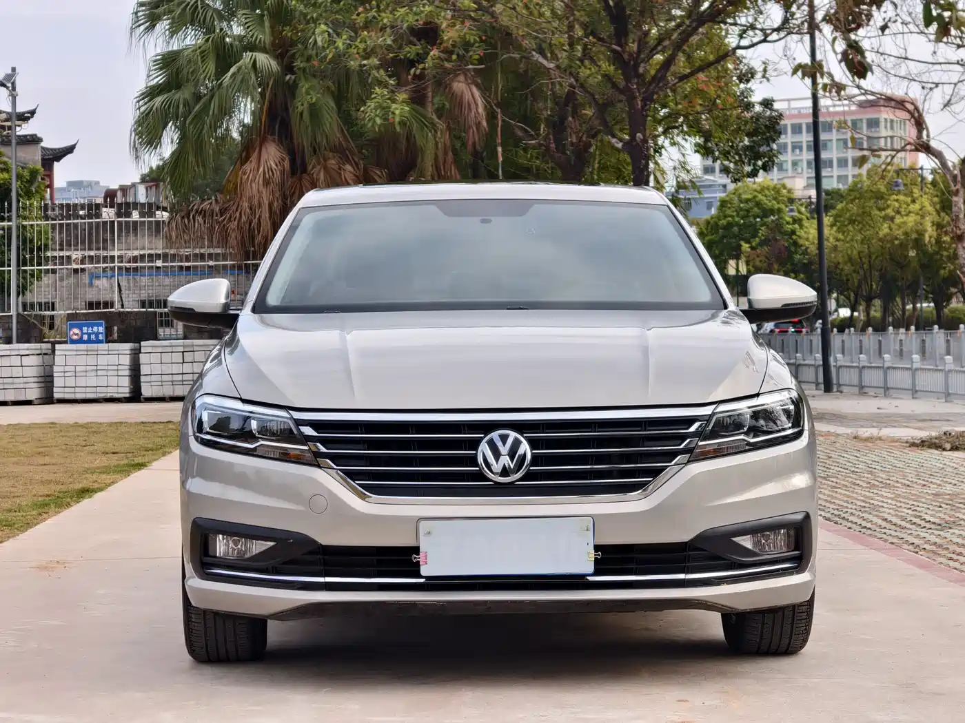 Volkswagen Lavida 2019 280TSI DSG Comfort Edition China VI фото 2