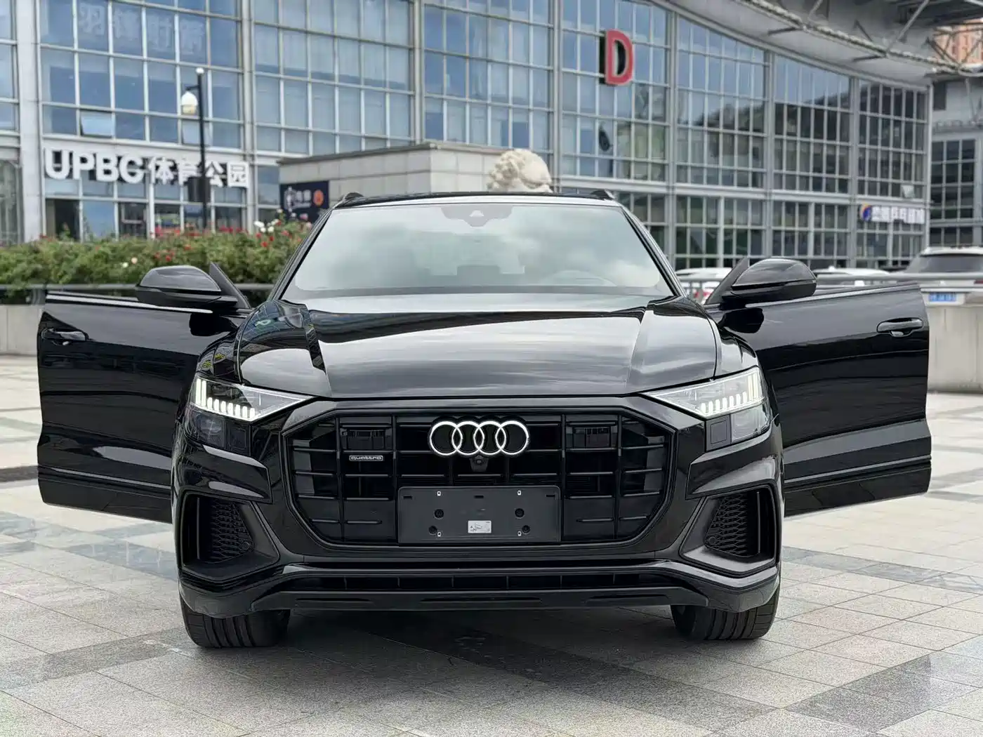 Audi Q8 2020 2021 Model 55 TFSI Exclusive Dynamic